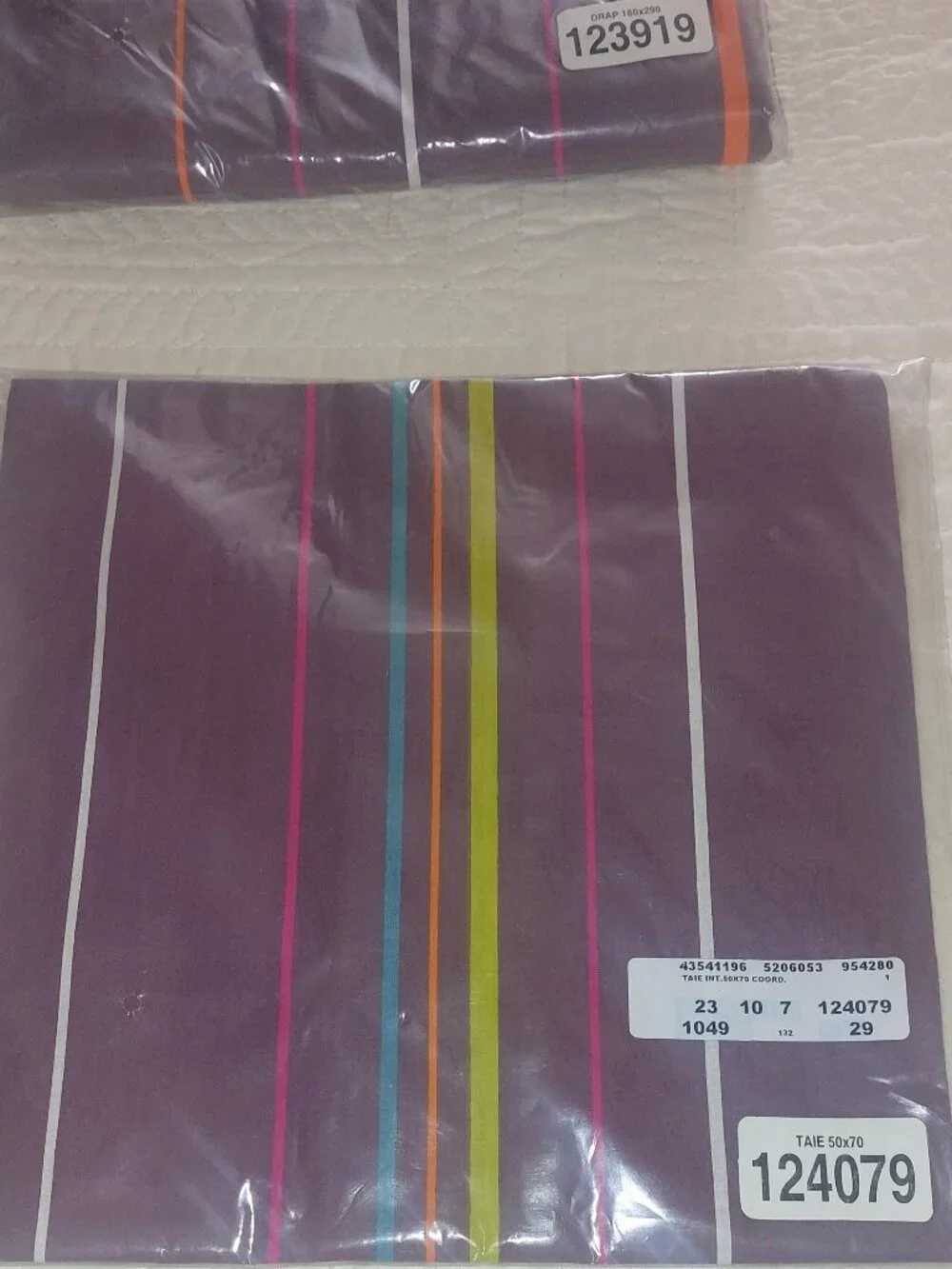 NWT - Bedsheet set for Twin with pillow - cotton - from France